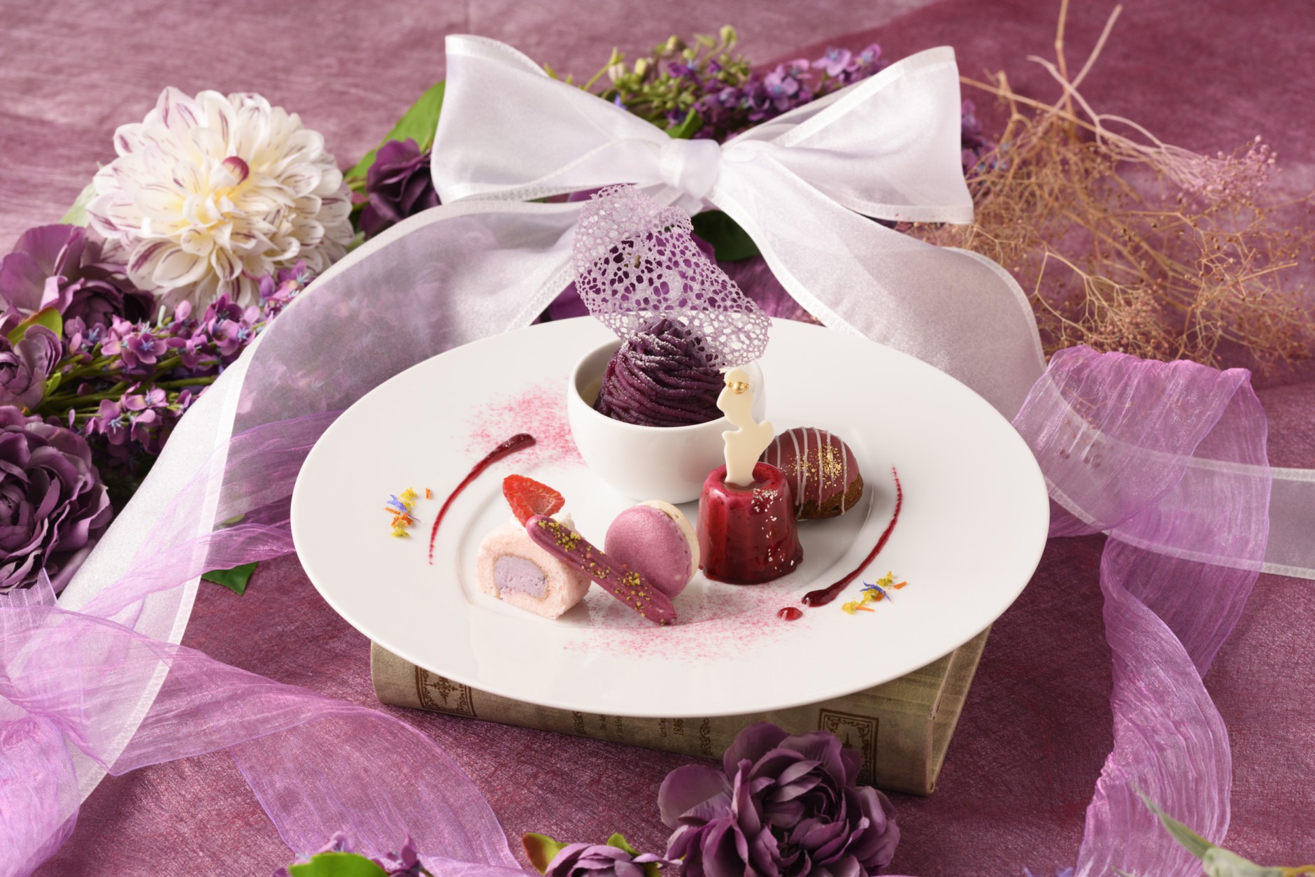 みなとみらい横浜 アニヴェルセル カフェ 公式