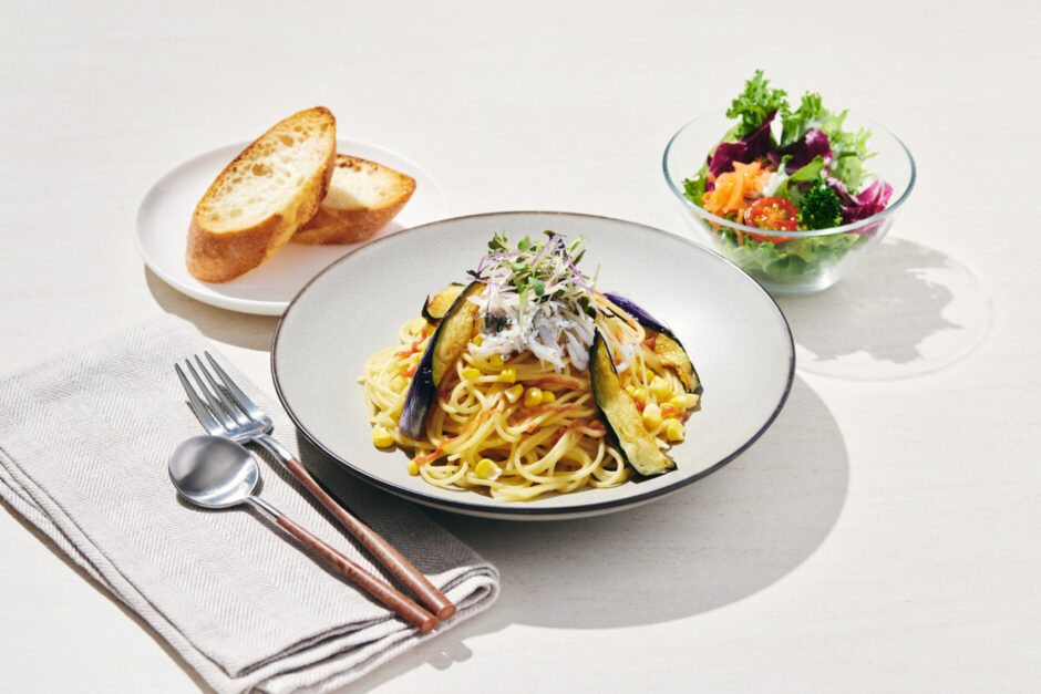 しらすと夏野菜のアーリオ・オーリオ　スパゲティーニ　梅肉のアクセント