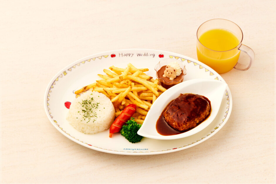 お子様プレート(ハンバーグ)　ドリンク1杯付き
