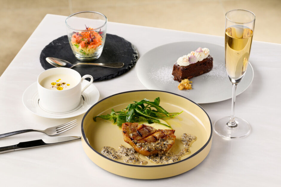 お肉メイン全4品のランチコース